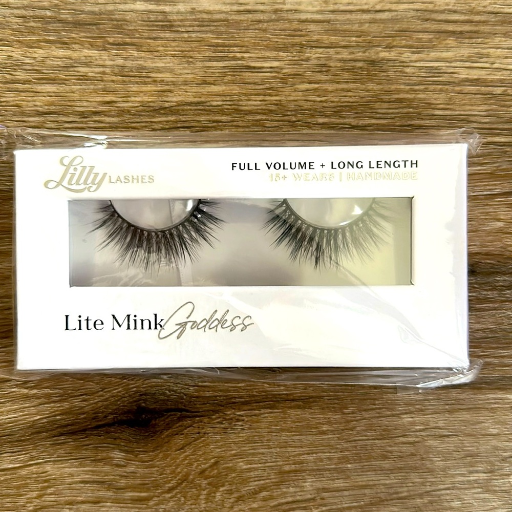 Lilly Lashes Lite Mink Goddess - Black